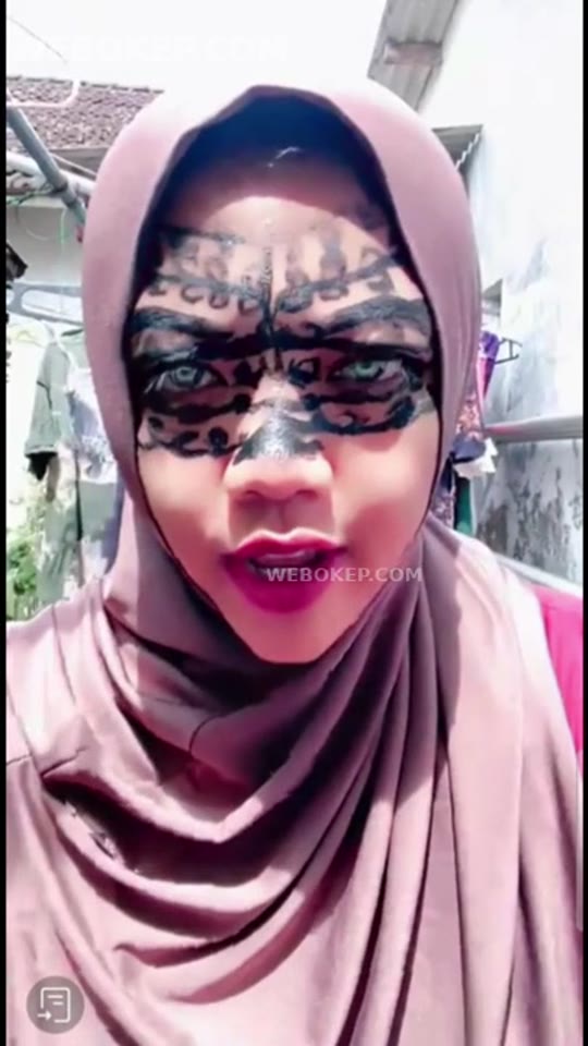 CHRISTINE Jilbab Barbar Banget Omek Outdoor